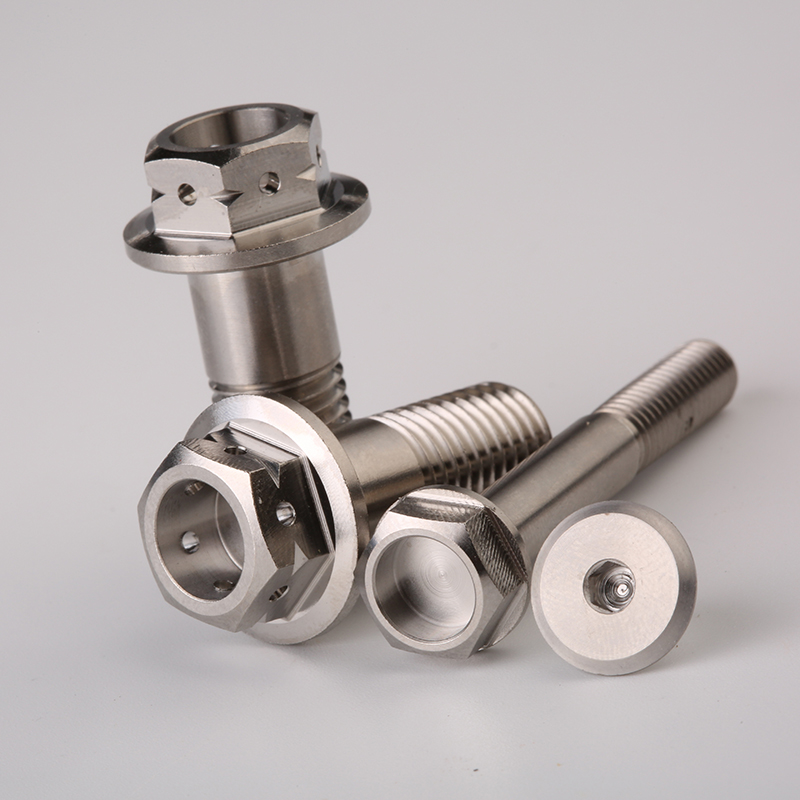 鈦螺絲所應(yīng)了解的方面